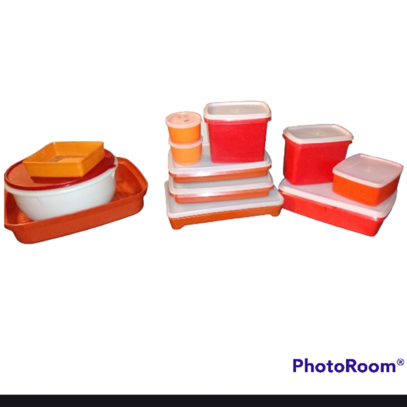 Tupperware - Picture 1 of 5